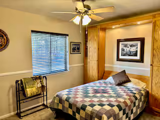 Cabin bedroom